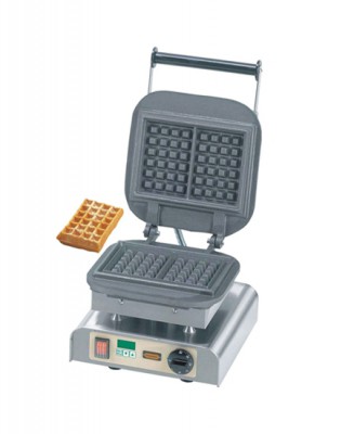 WAFFLE MAKİNESİ